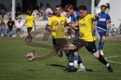 A-Klasse -  Saison 2026/27 - TSV Pförring - FC Wackerstein/Dünzing - Simon Huber gelb Wackerstein/Dünzing - Jonas Bäumler blau Pförring - Foto: Meyer Jürgen