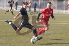 Bezirksfreundschaftsspiel - Saison 2024/25- TSV Gaimersheim - TSV Allershausen - Nico von Swiontek Brzezinski (Nr.17 - TSV Gaimersheim) - Maciej Machi rot Allershausen - Foto: Meyer Jürgen