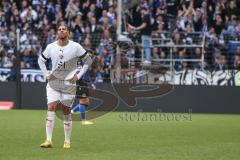 3. Liga; Arminia Bielefeld - FC Ingolstadt 04; Niederlage, hängende Köpfe Leon Guwara (6, FCI)