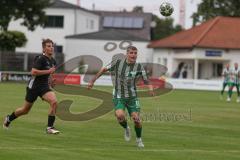 Landesliga - Saison 2025/26 - SV Manching - FC Memmingen II - Sebastian Graßl (Nr.10 - SV Manching) - Freisinger Laurenz schwarz Memmingen  - Foto: Meyer Jürgen