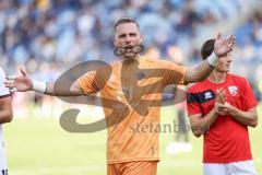 3. Liga; 1. FC Saarbrücken - FC Ingolstadt 04 - Sieg Jubel Freude Spieler bedanken sich bei den Fans,Torwart Marius Funk (1, FCI) Moritz Seiffert (23, FCI)