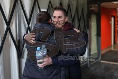 3. Liga; FC Ingolstadt 04 - SC Verl; Cheftrainerin Sabrina Wittmann (FCI) vor dem Spiel mit Cheftrainer Tobias Strobl (Verl)