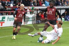 3.Liga - Saison 2023/2024 - SC Verl - FC Ingolstadt 04 - Thomas Rausch (Nr.45 - FCI) - Daouda Beleme (Nr.9 - FCI) -  - Foto: Meyer Jürgen