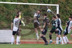 Bezirksliga - Saison 2025/26- TSV Gaimersheim - TSV Ober./Unterh.stadt - Alexander Huebl TW Ober/Unterh.stadt - Domenic Raimann (Nr.26 - TSV Gaimersheim) - Foto: Meyer Jürgen