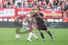 3. Liga; Rot-Weiss Essen - FC Ingolstadt 04; Zweikampf Kampf um den Ball Yann Sturm (7, FCI) Brumme Lucas (14 RWE)
