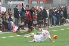 A-Junioren Bundesliga  - Saison 2024/25 - A-Junioren - DFB Vereinspokal - Viertelfinale FC Ingolstadt 04 - SC Freiburg - Drakulic Ognjen rot FCI - Musch Niklas weiss Freiburg - Foto: Meyer Jürgen