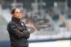 Toto-Pokal; SV Wacker Burghausen - FC Ingolstadt 04; vor dem Spiel Cheftrainerin Sabrina Wittmann (FCI)