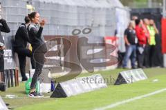 3. Liga; SV Sandhausen - FC Ingolstadt 04; Cheftrainerin Sabrina Wittmann (FCI) an der Seitenlinie, Spielerbank