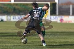 Landesliga - Saison 2025/26 - SV Manching - TSV Schwabmünchen - Fabian  Neumayer (Nr.9 - SV Manching) - Boyer Philipp schwarz Schwabmünchen - Foto: Meyer Jürgen