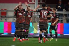 3. Liga - Saison 2026/27 - FC Ingolstadt 04 - TSG Hoffenheim II - Nishan Velupillay (Nr.28 - FCI) mit dem 1:0 Führungstreffer - jubel - Yannick Deichmann (Nr.20 - FCI) - Lars Lokotsch (Nr.13 - FCI) - Foto: Meyer Jürgen