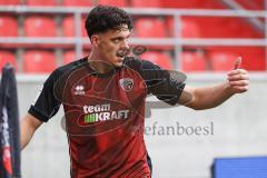 3. Liga; FC Ingolstadt 04 - Rot-Weiss Essen; Dennis Kayigin (10, FCI) Ecke