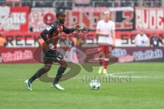 3. Liga; FC Ingolstadt 04 - Rot-Weiss Essen; Joseph Ganda (16, FCI)