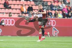 3. Liga; FC Ingolstadt 04 - Rot-Weiss Essen; Zweikampf Kampf um den Ball Lars Lokotsch (13, FCI) Hüning Ben (15 RWE)