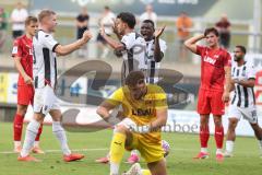 Toto Pokal; FC Memmingen - FC Ingolstadt 04, 2. Runde; Fredrik Carlsen (8, FCI) Tor Jubel Treffer Dominik Dewein (22 FCM) Lars Lokotsch (13, FCI)  Obed Ugondu (17, FCI)