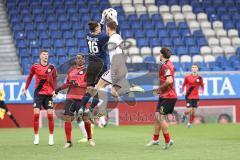 3. Liga; SV Wehen Wiesbaden - FC Ingolstadt 04; Torchance verpasst Sebastian Grönning (11, FCI) Torwart Stritzel Florian (16 SVWW) Mockenhaupt Sascha (4 SVWW) Goppel Thijmen (9 SVWW)