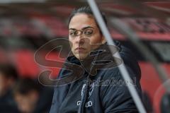 3. Liga; FC Ingolstadt 04 - TSG Hoffenheim II; an der Seitenlinie, Spielerbank Cheftrainerin Sabrina Wittmann (FCI)