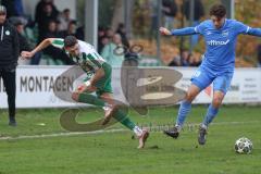Landesliga - Saison 2025/26 - SV Manching - VFB Durach - Leon Peric (Nr.20 - SV Manching) - Gruber Christoph blau Durach  - Foto: Meyer Jürgen