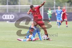 3. Liga; Testspiel; FC Ingolstadt 04 - 1. FC Heidenheim; Zweikampf Kampf um den Ball Marcel Costly (22, FCI) Ibrahimovic Arijon (22 HDH)