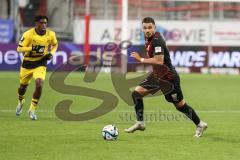 3. Liga; FC Ingolstadt 04 - Borussia Dortmund II; Pascal Testroet (37, FCI)