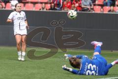 2. Bundesliga Frauen - Saison 2024/25 - FC Ingolstadt 04 Frauen - SV Weinberg - Pija Reininger (Nr.21 - FCI Frauen) - Glaser Franziska Torwart Weinberg - Foto: Meyer Jürgen