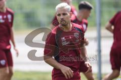 3. Liga; FC Ingolstadt 04 - Trainingsauftakt nach Sommerpause; Neuzugang Sejdo Durakov (11, FCI)