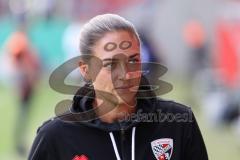 DFB-Pokal; FC Ingolstadt 04 - 1. FC Kaiserslautern; vor dem Spiel Cheftrainerin Sabrina Wittmann (FCI)