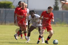 Bayernliga Nord - Saison 2024/25 - FC Ingolstadt 04 II - ASV Neumarkt - Mjaki Selim rot Neumarkt - Said Souleymane (Nr.17 - FCI U21) - Foto: Meyer Jürgen