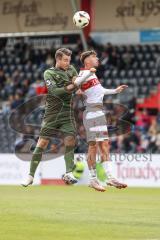 3. Liga; VfB Stuttgart 2 - FC Ingolstadt 04; Max Besuschkow (17, FCI) Zweikampf Kampf um den Ball Simnica Luan (15 VFB)