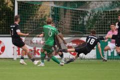 Bezirksliga - Saison 2025/26 - FC Gerolfing - TSV Gaimersheim - Max Seitle (Nr.6 - FC Gerolfing) - Michael Graßl #18 Gaimersheim - Foto: Meyer Jürgen