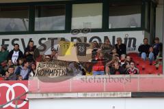 2. Bundesliga Frauen - Saison 2025/26 - FC Ingolstadt 04 Frauen - FCB München II - Der 1:0 Führungstreffer durch Stefanie Reischmann (Nr.24 - FC Ingolstadt Frauen I) - jubel - Fans - Banner - choreo - Foto: Meyer Jürgen