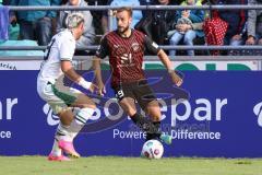 3. Liga; Testspiel; FC Ingolstadt 04 - Borussia Mönchengladbach; David Kopacz (29, FCI) Zweikampf Kampf um den Ball Scally Joe (29 BMG)