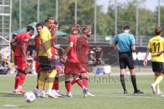 * Testspiel - Saison 2025/26 - FC Ingolstadt 04 - SpVgg Bayreuth - Yannick  Deichmann (Nr.20 - FC Ingolstadt 04) mit einem Tor - jubel - Max Besuschkow (Nr.17 - FC Ingolstadt 04) -  Foto: Meyer Jürgen