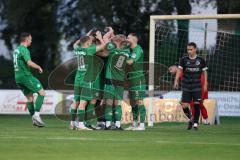 Bezirksliga - Saison 2023/2024 - SV Manching  TSV Rohrbach - Der 1: 0 Führungstreffer durch Maximilian Eberwein (Nr.4 - SV Manching) - jubel -  - Foto: Meyer Jürgen