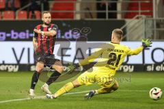 3. Liga; FC Ingolstadt 04 - VfL Osnabrück; Tor Jubel Treffer 4:0 David Kopacz (29, FCI) Torwart Jonsson Lukas (21 VFLO)