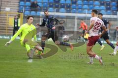 3. Liga - Saison 2025/26 - Waldhof Mannheim  -  FC Ingolstadt 04 - Marcel Costly (Nr.22 - FC Ingolstadt 04) - Torwart Thijmen Nijhuis (Nr.1 - Waldhof Mannheim) der 0:1 Führungstreffer - jubel - Foto: Meyer Jürgen