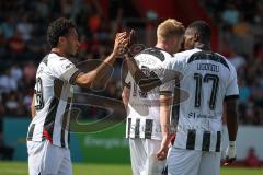 3. Liga - Saison 2026/27 - SC Sonnenhof Großaspach - FC Ingolstadt 04 - Der 0:2 Treffer durch Lars Lokotsch (Nr.13 - FCI) - jubel -  - Obed Ugondu (Nr.17 - FCI) - Simon Lorenz (Nr.32 - FCI) - Foto: Meyer Jürgen - Nishan Velupillay (Nr.28 - FCI)