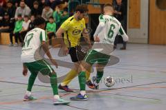 Lotto Bayern Hallencup - Lindenkreuzhalle Saison 2024/25 - FC Hitzhofen - SV Manching - Mike Schmal gelb Hitzhofen - Dzenis Seferovic grün Manching - Foto: Meyer Jürgen