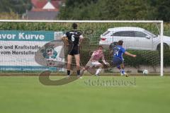 Bezirksliga - Saison 2025/26- TSV Gaimersheim - ASV Dachau - Florian Meier Torwart (Nr.22 - TSV Gaimersheim) - Sebastian Mack blau Dachau verschiesst einen Strafstoß -  - Foto: Meyer Jürgen