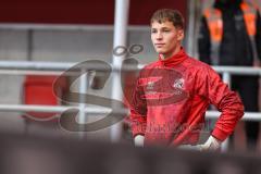 3. Liga; FC Ingolstadt 04 - 1. FC Saarbrücken; vor dem Spiel Torwart David Klein (47, FCI)