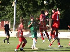 Landesliga - Saison 2026/27 - SV Manching - FC Memmingen II - Dominik Juric (Nr.19 - SV Manching) - Tezcan Mustafa rot Memmingen - Foto: Meyer Jürgen