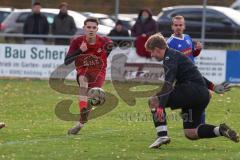 Kreisliga - Saison 2025/26- TSV Kösching - SV Zuchering - Jonas Betz blau Kösching - Leander Friedl rot Zuchering mit dem 0:1 Führungstreffer - jubel - Michael Zimmermann Torwart Kösching - Foto: Meyer Jürgen