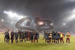 3. Liga; SSV Jahn Regensburg - FC Ingolstadt 04; Sieg Jubel Freude 0:3 Simon Lorenz (32, FCI) Jonas Scholz (15, FCI) Julian Kügel (29, FCI) Linus Rosenlöcher (19, FCI) Fredrik Carlsen (8, FCI) Lukas Fröde (34, FCI) Georgios Antzoulas (6, FCI)