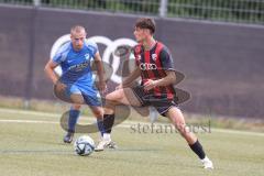 Bayernliga Nord - Saison 2024/25 - FC Ingolstadt 04 II - FC Münchberg - Kurt Pestel (Nr.19 - FCI U21) - Köhler Lucas blau Münchberg - Foto: Meyer Jürgen