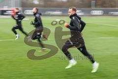 3. Liga; FC Ingolstadt 04 - Trainingsauftakt Winterpause; Sprint David Kopacz (29, FCI)