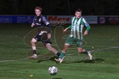Landesliga - Saison 2025/26 - SV Manching - FC Ehekirchen - Sebastian Graßl (Nr.10 - SV Manching) - Tobias Vollnhals schwarz Ehekirchen - Foto: Meyer Jürgen