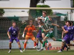 Landesliga - Freundschaftsspiel - Saison 2026/27 - SV Manching - TSV Karteth-Lappersdorf - Peter Sebastian TW Kareth - Lappersdorf  - Dominik Juric (Nr.18 - SV Manching) - Dominik Brnadic (Nr.2 - SV Manching) - Fehr Marco lila Kareth - Lappersdorf  - Foto