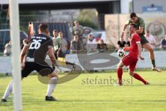 Toto - Pokal - Saison 2024/25 - TSV Lohr - FC Ingolstadt 04 - Ognjen Drakulic (Nr.30 - FCI) - Torwart Andreas Jetzlaff (Nr.26 - TSV Lohr) - Foto: Meyer Jürgen