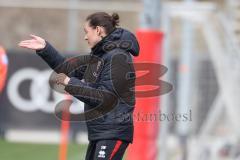 3. Liga - Testspiel - Saison 2025/26 - FC Ingolstadt 04 - SSV 1846 Ulm - Cheftrainerin Sabrina Wittmann (FCI) - XXXXX - Foto: Meyer Jürgen