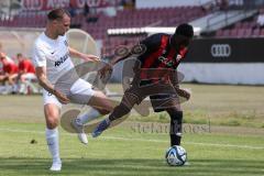 Bayernliga Nord - Saison 2024/25 - FC Ingolstadt 04 II - TSV Karlburg - Jason Osei Tutu (Nr.11 - FCI U21) - Marvin Schramm weiss Karlsburg - XXXXX - Foto: Meyer Jürgen