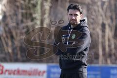 Landesliga - Saison 2025/26 - SV Manching - TSV Schwabmünchen - Cheftrainer Cüneyt Köz (SV Manching) - XXXXX - Foto: Meyer Jürgen